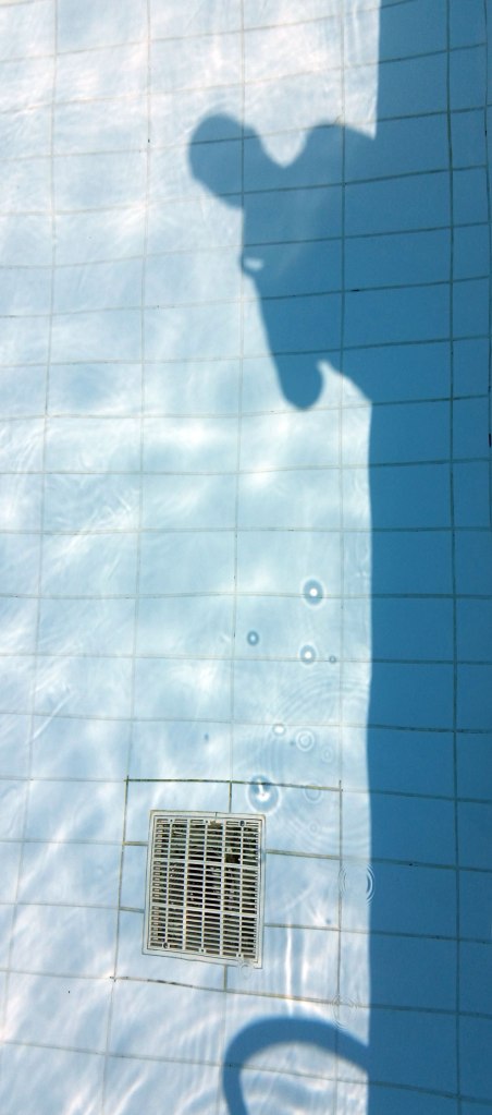 shadow-selfie