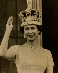 upon-becoming-queen-queen-elizabeth-ii-june-1953coronation-uk-national-media-museumpd-exp-crcommons-wikimedia-org copy