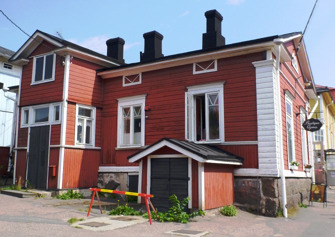 18385313829_ed63466983_o