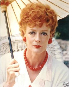 Evil-under-the-sun-1982-maggie-smith-25472604-384-480