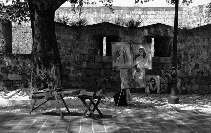 Painter gone for a break?