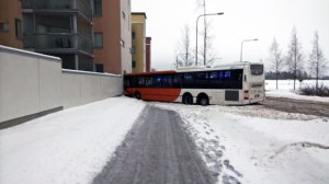 bussionnettomuus viikki 26.1.2016-4