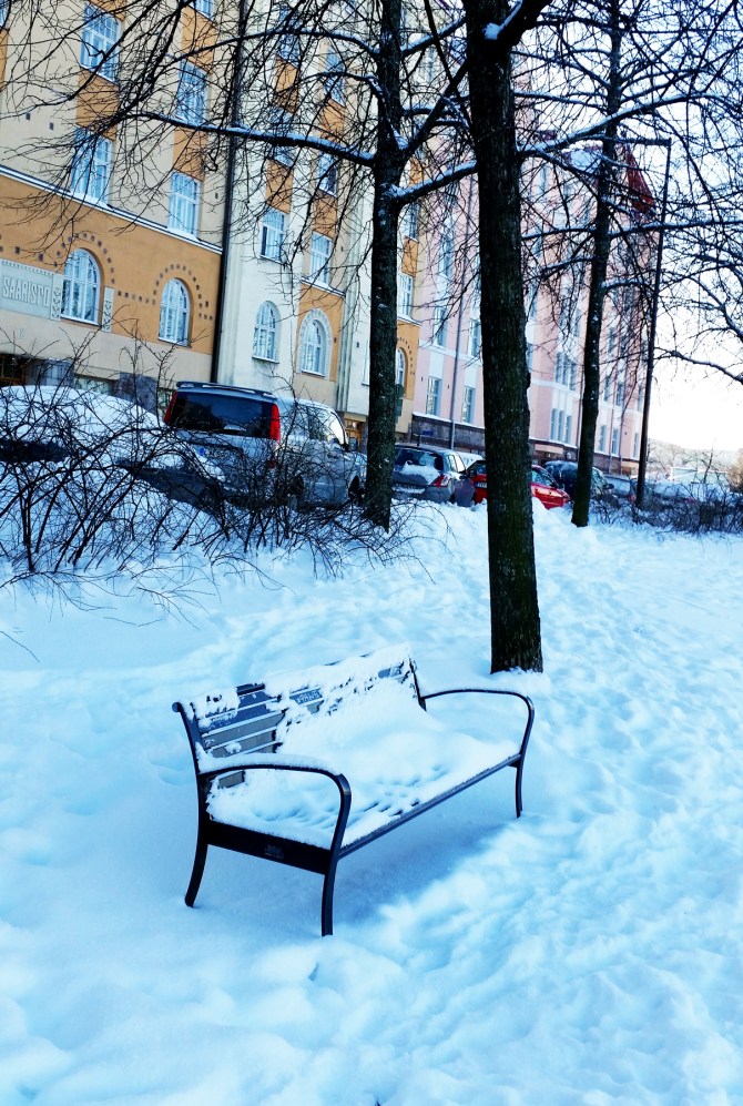 Seat by the Seashore-3