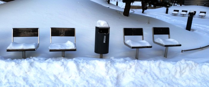 snowy-seats-2